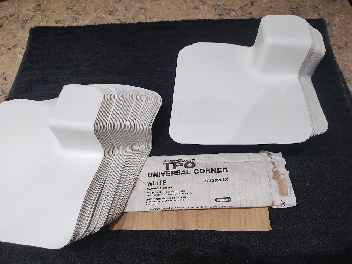 GAF EverGuard Universal Corners 3 X 3 inch